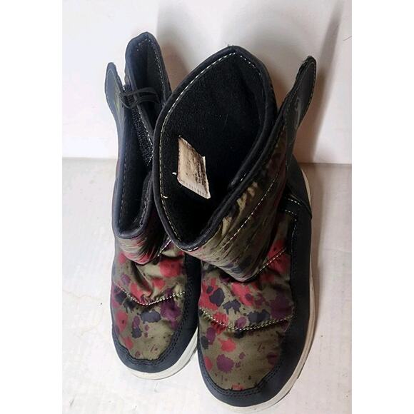 Rugged Bear 2 Kids Girls winter Snow Boots Colorful Camouflage Waterproof - Picture 10 of 12